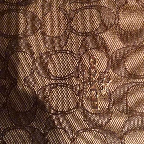 Coach monogram purse - Picture 2 of 6